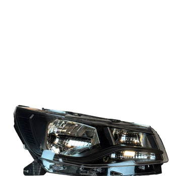 Farol Saveiro G9 2024 a 2026 (Friso Preto) Lado Direito Fly