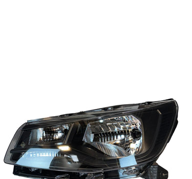 Farol Saveiro G9 2024 a 2026 (Friso Preto) Lado Esquerdo Fly