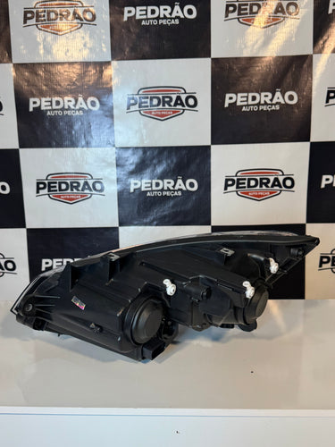 Farol Fox/Spacefox 2015 a 2021 Lado Direito R-Tech
