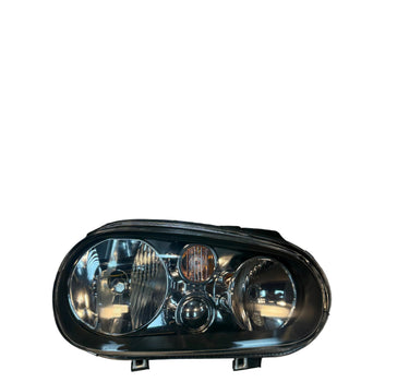 Farol Golf 1999 a 2007 (Máscara Negra / Sem Auxiliar) Lado Direito SRC