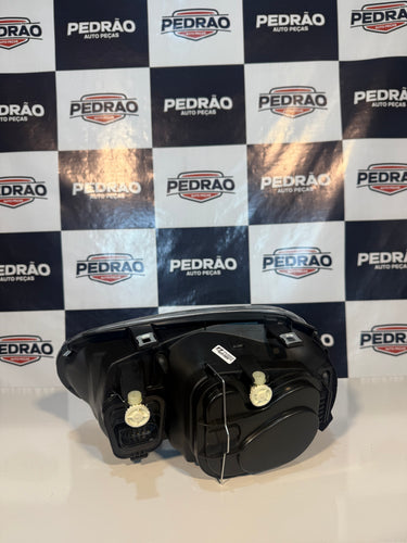 Farol Golf 1999 a 2007 (Máscara Negra / Sem Auxiliar) Lado Direito SRC