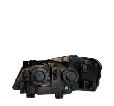 Farol Golf 2008 a 2013 (Máscara Negra) Lado Direito R-Tech