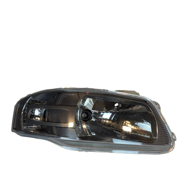Farol Gol/Parati/Saveiro G4 2006 a 2010 (Máscara Negra) Lado Direito R-Tech